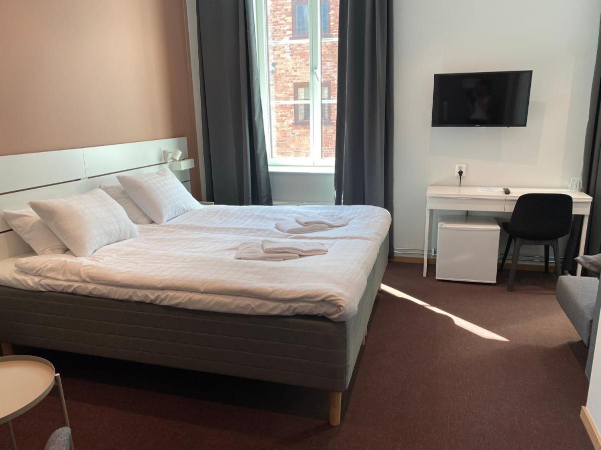 Ahlgrens Hotell Bed & Breakfast Gavle Bagian luar foto