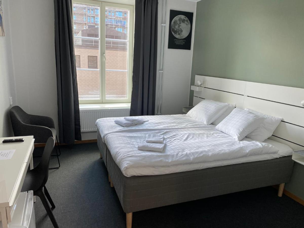 Ahlgrens Hotell Bed & Breakfast Gavle Bagian luar foto