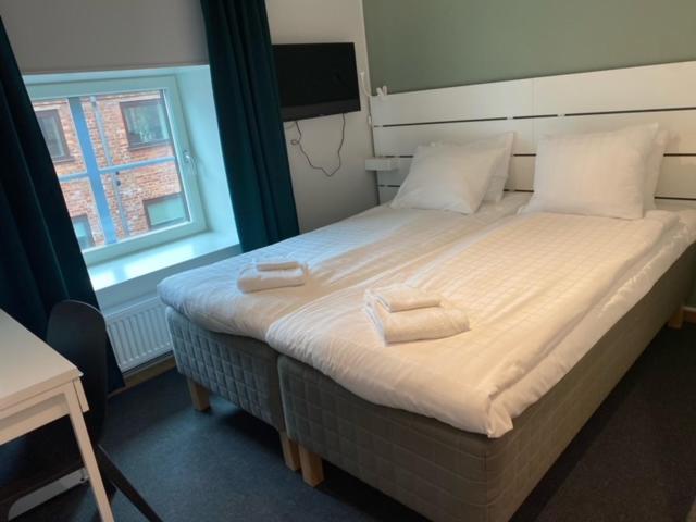Ahlgrens Hotell Bed & Breakfast Gavle Bagian luar foto