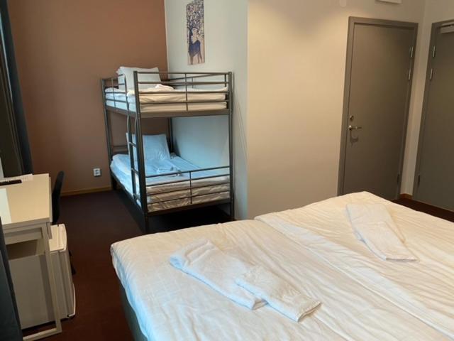 Ahlgrens Hotell Bed & Breakfast Gavle Bagian luar foto