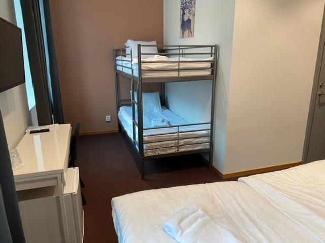 Ahlgrens Hotell Bed & Breakfast Gavle Bagian luar foto